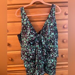 Tankini swim bathing top plus size 28W.